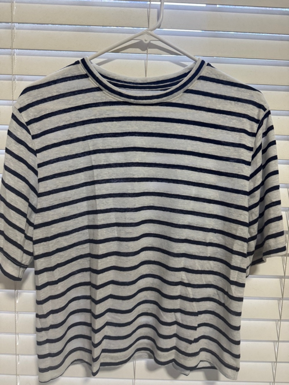 Women Lightweight Short Sleeve Striped Crew Neck Shirt - White & Navy Blue